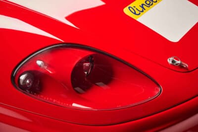 13万2250ユーロ（邦貨換算約2155万円）で落札されたフェラーリ「360チャレンジ」（C）Courtesy of RM Sotheby's