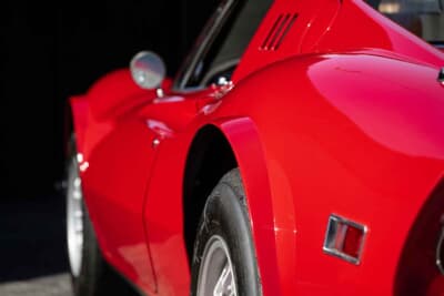 79万7000ドル（邦貨換算約1億2750万円）で落札されたフェラーリ「ディーノ246GTS」（C）Courtesy of RM Sotheby's