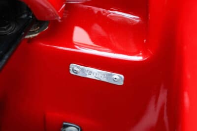 価格応談で現在も販売中の「フォード GT40 Mk I ロードバージョン」（C）Courtesy of RM Sotheby's