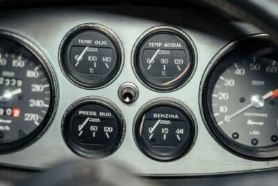 オークション終了に売却された「ディーノ 246GT」（C）Courtesy of Broad Arrow