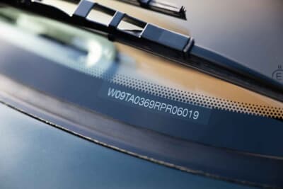 124万2500ドル（邦貨換算約2億4220円）で落札されたRUF「RCT」（C）Courtesy of RM Sotheby's