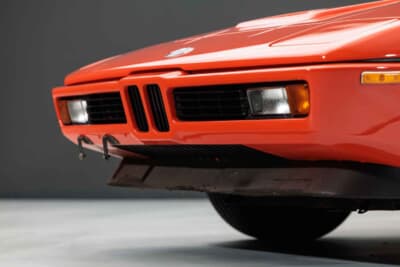 45万〜50万ユーロ（邦貨換算約8190万円〜約9100万円）で現在も販売中のBMW「M1」（C）Bonhams