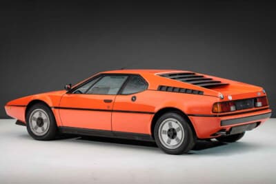 45万〜50万ユーロ（邦貨換算約8190万円〜約9100万円）で現在も販売中のBMW「M1」（C）Bonhams