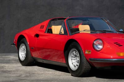 79万7000ドル（邦貨換算約1億2750万円）で落札されたフェラーリ「ディーノ246GTS」（C）Courtesy of RM Sotheby's