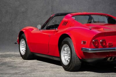 79万7000ドル（邦貨換算約1億2750万円）で落札されたフェラーリ「ディーノ246GTS」（C）Courtesy of RM Sotheby's