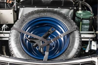 12万5000ユーロ〜15万ユーロ(邦貨換算約2290万円〜邦貨換算約2745万円)で現在も販売中のシトロエン「DSマジェスティ」(C)Bonhams