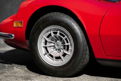 79万7000ドル（邦貨換算約1億2750万円）で落札されたフェラーリ「ディーノ246GTS」（C）Courtesy of RM Sotheby's