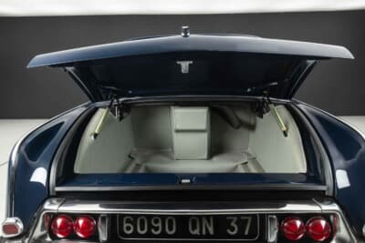 12万5000ユーロ〜15万ユーロ(邦貨換算約2290万円〜邦貨換算約2745万円)で現在も販売中のシトロエン「DSマジェスティ」(C)Bonhams