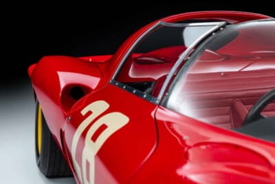 価格応談で現在も販売中の「ディーノ206S」（C）Courtesy of RM Sotheby's