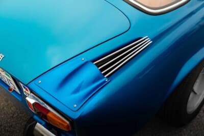 14万5600ドル（邦貨換算約約2300万円）で落札されたアルピーヌ「A110」（C）Courtesy of RM Sotheby's