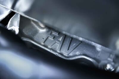 価格応談で現在も販売中の「フォード GT40 Mk I ロードバージョン」（C）Courtesy of RM Sotheby's