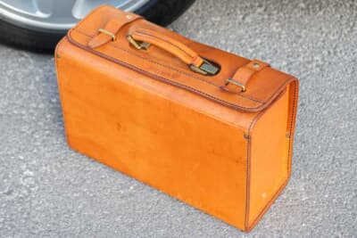 33万5000ドル（邦貨換算約5259万5000円）で落札されたフェラーリ「348セリエ・スペチアーレ」（C）Courtesy of RM Sotheby's