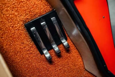 オークション終了に売却された「ディーノ 246GT」（C）Courtesy of Broad Arrow