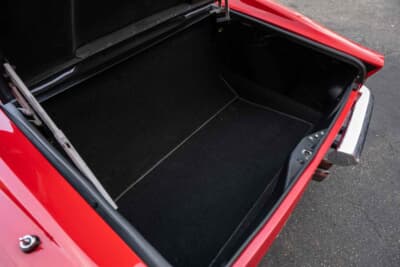 79万7000ドル（邦貨換算約1億2750万円）で落札されたフェラーリ「ディーノ246GTS」（C）Courtesy of RM Sotheby's