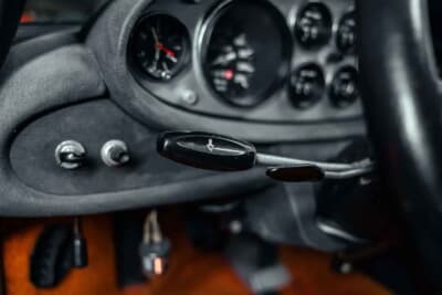 オークション終了に売却された「ディーノ 246GT」（C）Courtesy of Broad Arrow