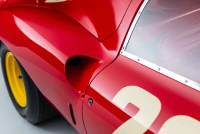 価格応談で現在も販売中の「ディーノ206S」（C）Courtesy of RM Sotheby's