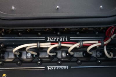 58万8000ドル(邦貨換算約9290万円)で落札されたフェラーリ「365 GTB/4 デイトナ」(C)Courtesy of Broad Arrow