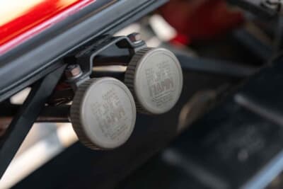 58万8000ドル(邦貨換算約9290万円)で落札されたフェラーリ「365 GTB/4 デイトナ」(C)Courtesy of Broad Arrow