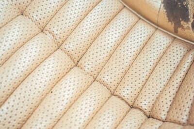 オークション終了に売却された「ディーノ 246GT」（C）Courtesy of Broad Arrow