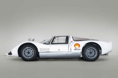 140万ドル（邦貨換算約2億2260万円）で現在も販売中のポルシェ「906」（C）Courtesy of RM Sotheby's