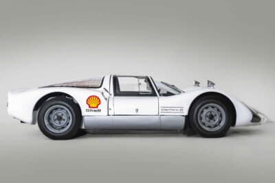 140万ドル（邦貨換算約2億2260万円）で現在も販売中のポルシェ「906」（C）Courtesy of RM Sotheby's