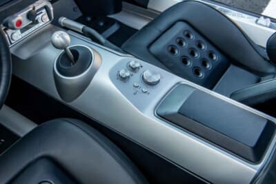 96万7500ドル（邦貨換算約1億5383万円）で落札されたフォード「GT ヘリテージ・エディション」（C）Courtesy of RM Sotheby's