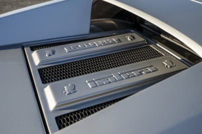 92万9000ドル(邦貨換算約1億4585万円)で落札されたイズデラ「インペラトール108i」(C)Courtesy of RM Sotheby's