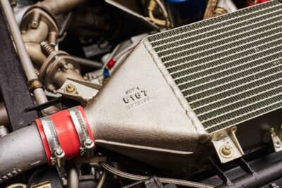 585万5000ユーロ(邦貨換算約10億7700万円)で落札されたフェラーリ「288 GTO」(C)Courtesy of RM Sotheby's