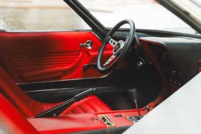 215万ドル（邦貨換算約3億3755万円）で落札されたランボルギーニ「ミウラP400」（C）Courtesy of Broad Arrow