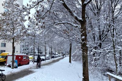 このイベント前日には雪が降り、雪道を歩いて自宅から地下鉄で会場へ
