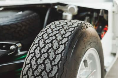 215万ドル（邦貨換算約3億3755万円）で落札されたランボルギーニ「ミウラP400」（C）Courtesy of Broad Arrow