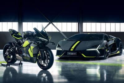 ドゥカティ「パニガーレV4ランボルギーニ」とランボルギーニ「レヴエルト」