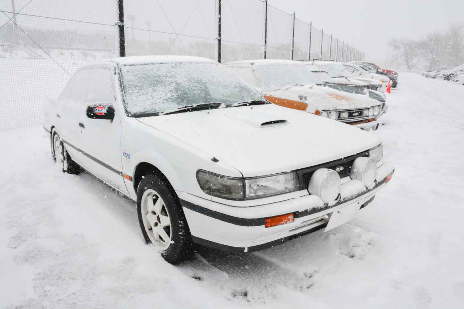 ニッサン ブルーバード 外装パーツ パーツ難でも日常使い」で約30年！ 日産「ブルーバード SSS-R