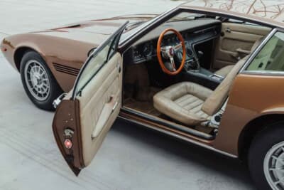 11万2750ユーロ（約1860万3750円）で落札されたマセラティ「ギブリ」（C）Courtesy of Broad Arrow