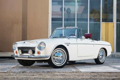 10万6400ドル（邦貨換算約1692万円）で落札されたダットサン「2000スポーツ」（C）Courtesy of Broad Arrow