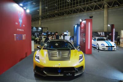 マセラティ GT2 ストラダーレ:イエローのボディが目を引く最新の公道向けレーシングモデル