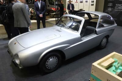 トヨタ パブリカ スポーツ：1962年の幻のコンセプトカーを復元したレプリカモデル