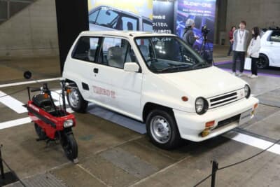 ホンダ シティ ターボII：1983年に登場した名車と、トランクに積載できるモトコンポ