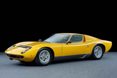 171万6000ユーロ（約3億1918万円）で落札された1971年式「ランボルギーニ P400ミウラS」（C）Courtesy of Broad Arrow