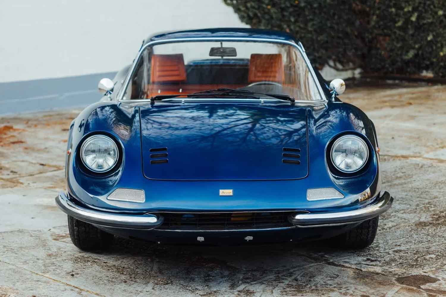 01_AMW_260404_ferrari-dino-246