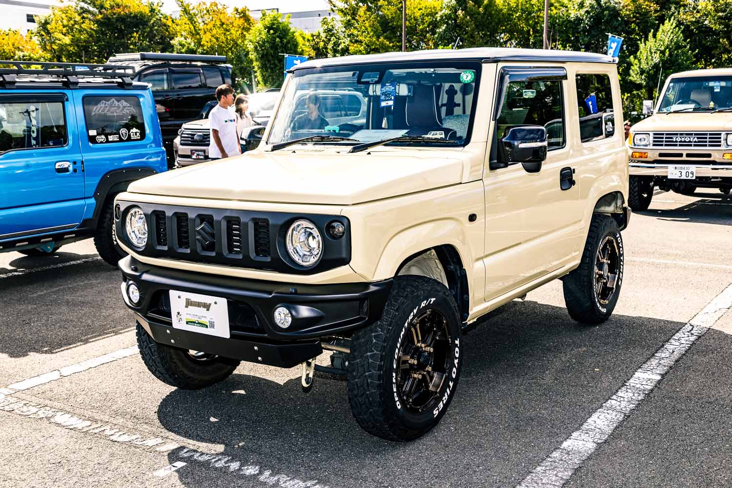 She Bought a Complete JB64 Suzuki Jimny to Avoid the Customization Rabbit Hole... But Then the Wheels and Tires Happened!