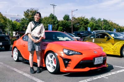 トヨタ 86：好きなパーツを選びながら、車検対応をテーマにカスタムが進められている