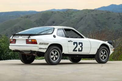 7万5600ドル（邦貨換算約1209万6000円）で落札されたポルシェ「924ターボ」（C）Courtesy of Broad Arrow