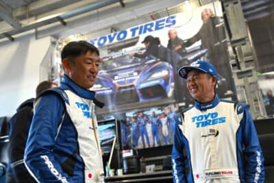 堀野仁選手と藤野秀之選手:日本のドリフト界を牽引するスター選手ふたりがニュルのパドックに登場