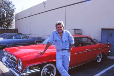 クライスラー 300：テレビタレントのジェイ レノ氏と、彼が所有する美しい愛車