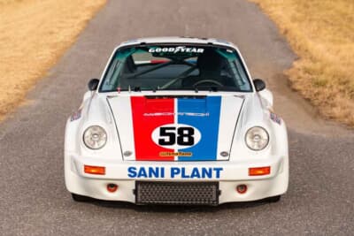 26万5000ドル（邦貨換算約4187万円）で落札されたポルシェ「911 カレラRSR トリビュート」（C）Courtesy of Broad Arrow Broad Arrow