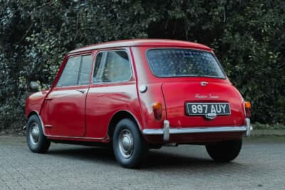 8438ポンド(邦貨換算約179万円)で落札された「オースチン セブン」(C)Iconicauctioneers