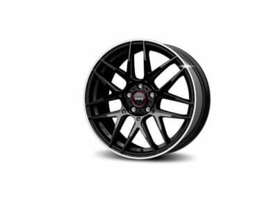 MOMO COMPETIZIONE：スポーク断面のシャープな造形が際立つ