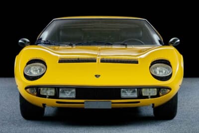 171万6000ユーロ（約3億1918万円）で落札された1971年式「ランボルギーニ P400ミウラS」（C）Courtesy of Broad Arrow
