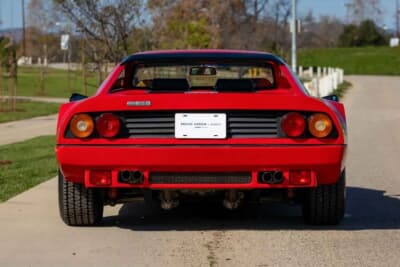 買い手がつかず流札（NOT SOLD）となったフェラーリ「512BBi」（C）Courtesy of Broad Arrow